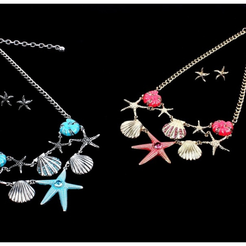 Starfish Necklace and Earrings Set